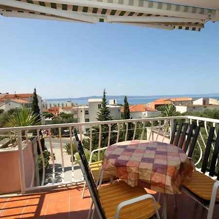 Apartmán With A Swimming Pool Tucepi, Makarska - 6817 Tučepi